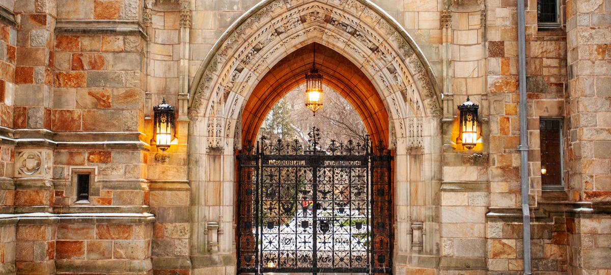 gothic arch gateway on Yale's campus